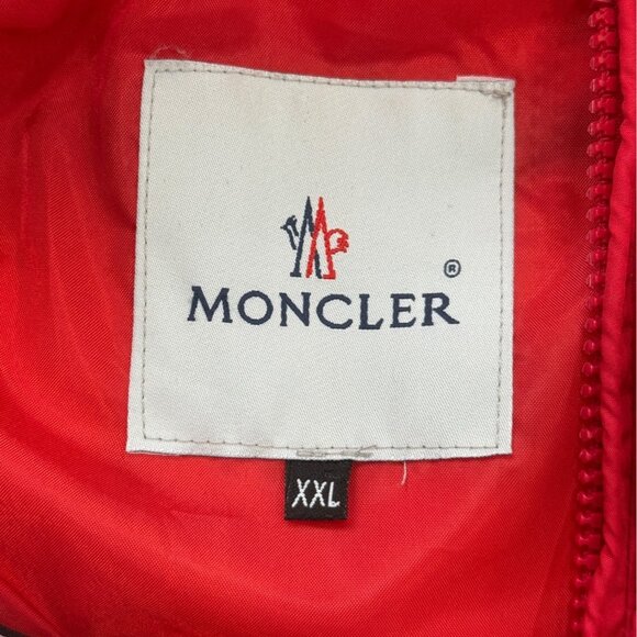 Moncler Womens Size XXL Hooded Puffer Vest Zip Closure Hooded Womens Size XXL - Picture 3 of 11